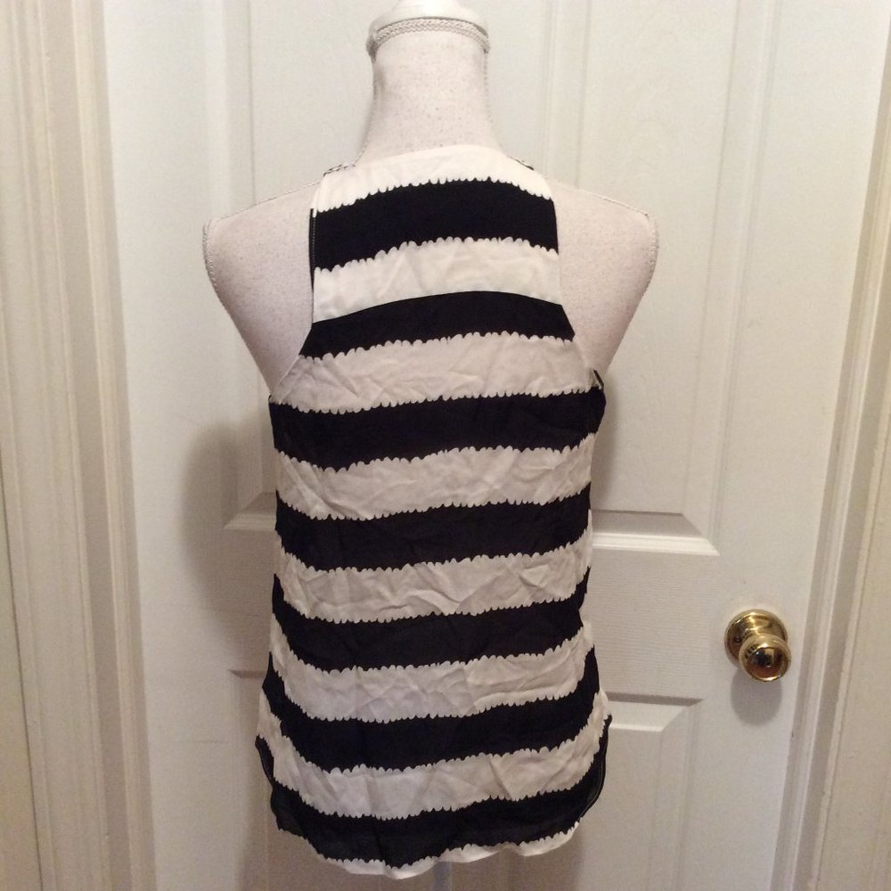 A.L.C. Top XS White Black Graphic Stripe Half Button Semi-Sheer Sleeveless - Picture 6 of 9